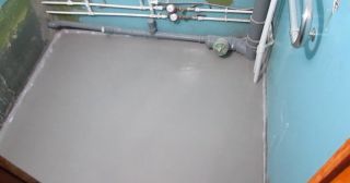 Наливной пол в туалете Краснодар, цена от 883 руб.